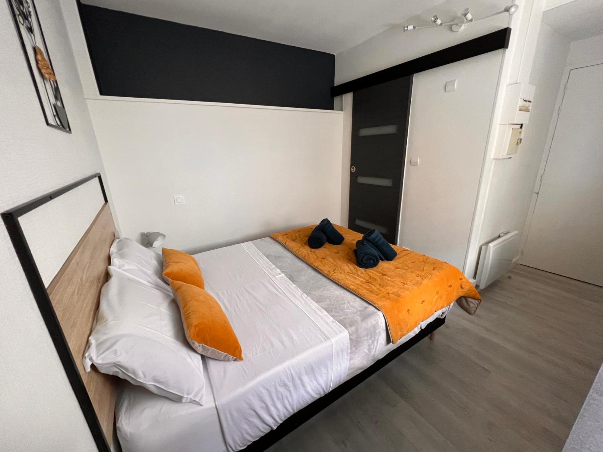Appartement Lysbed - Desjardins à Angers Extérieur photo